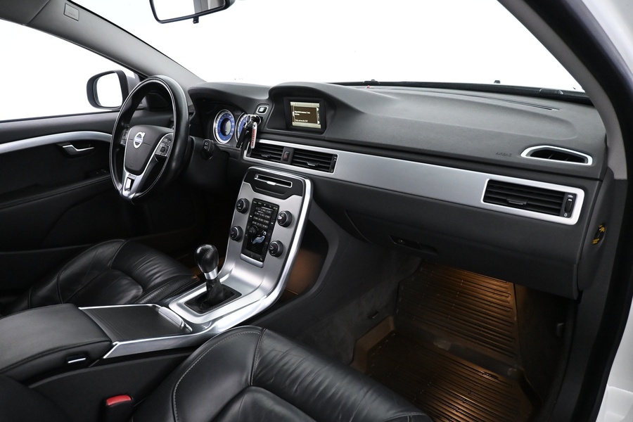 Volvo V70 vaihtoauto