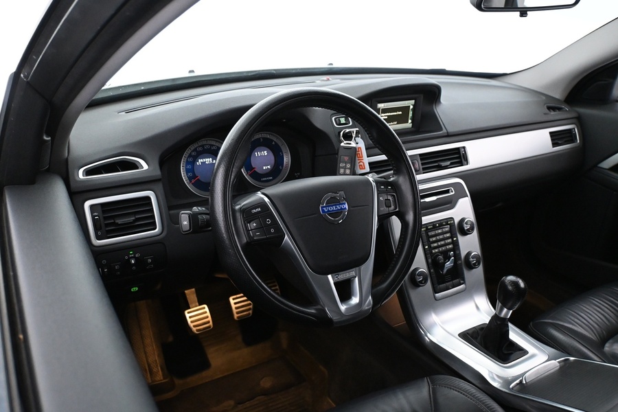 Volvo V70 vaihtoauto