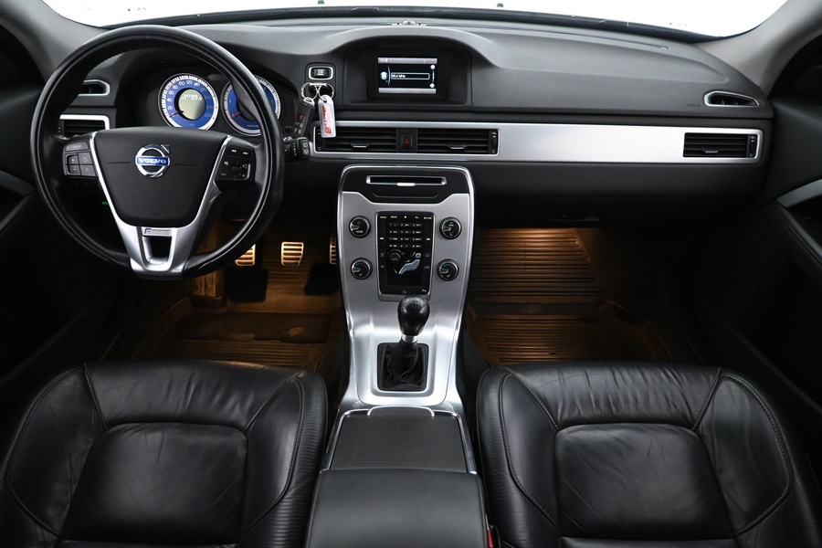 Volvo V70 vaihtoauto