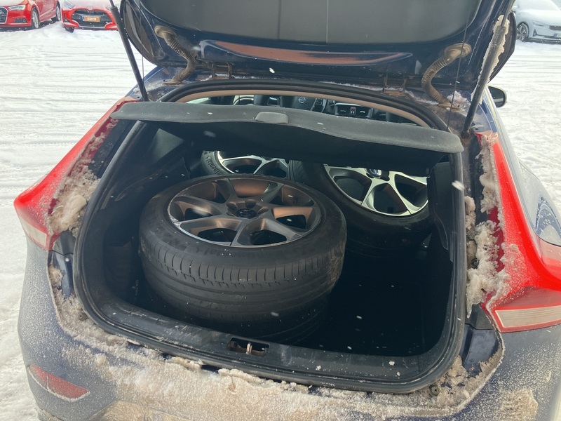 Volvo V40 vaihtoauto