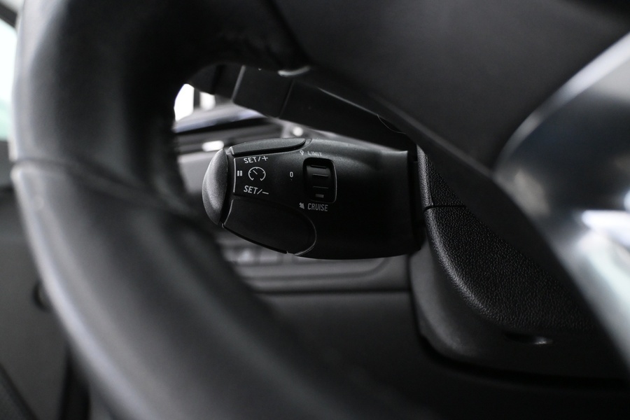 Peugeot 208 vaihtoauto