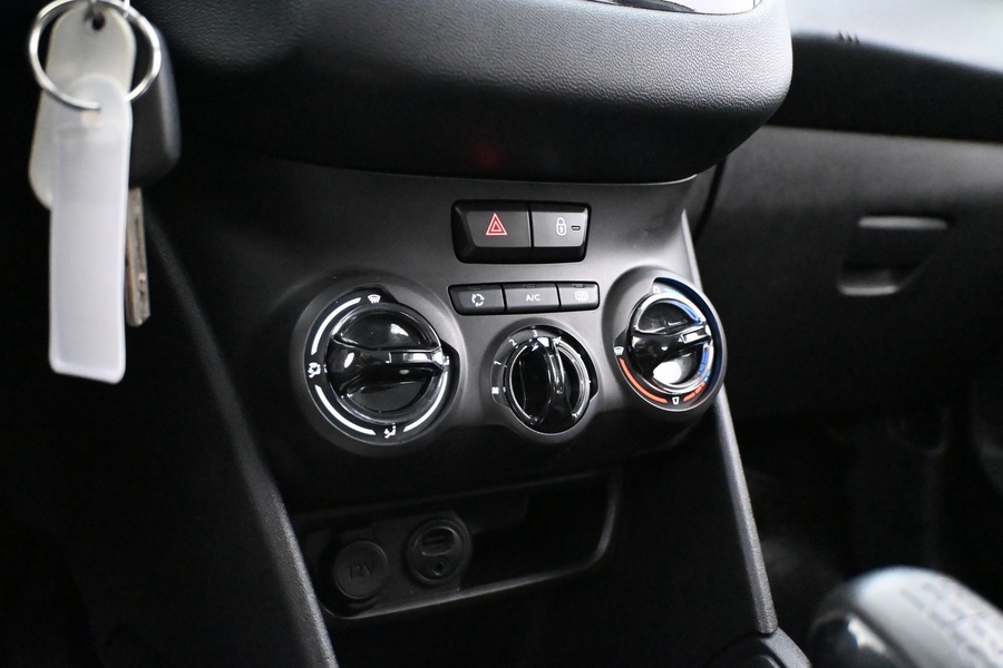 Peugeot 208 vaihtoauto