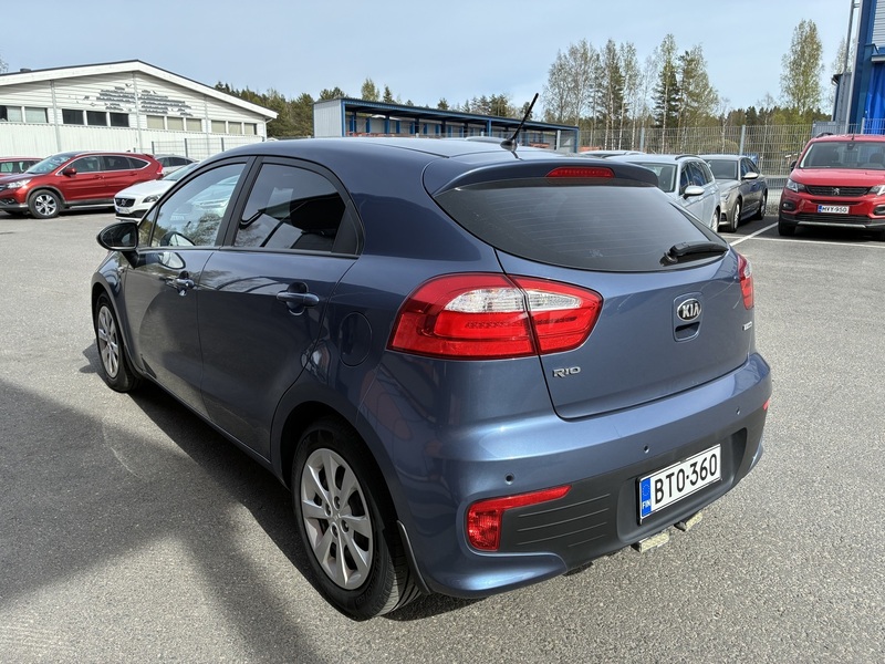 Kia Rio vaihtoauto