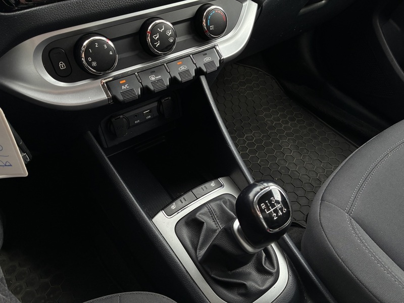 Kia Rio vaihtoauto