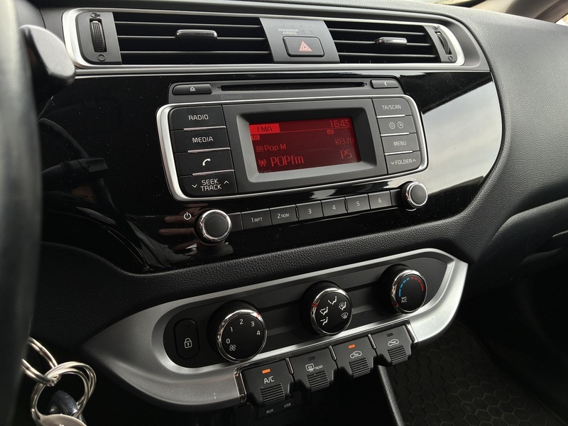 Kia Rio vaihtoauto