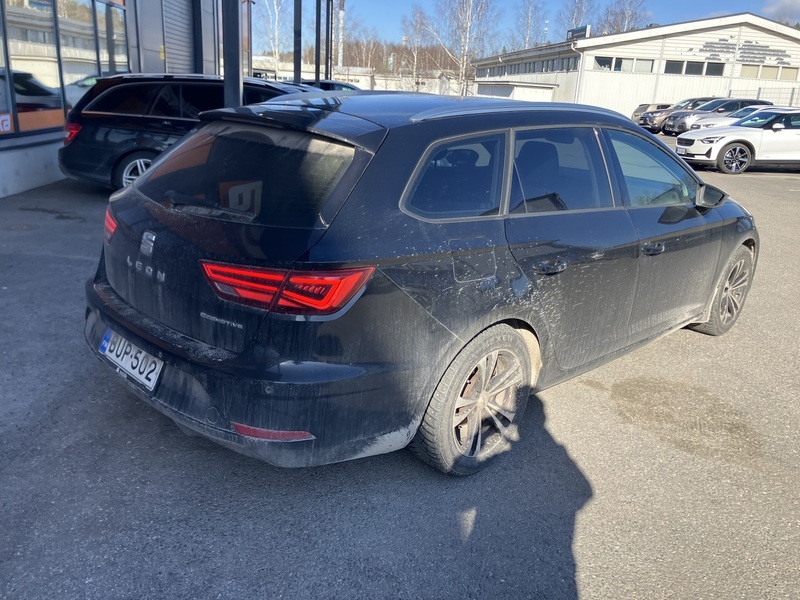 SEAT Leon ST vaihtoauto