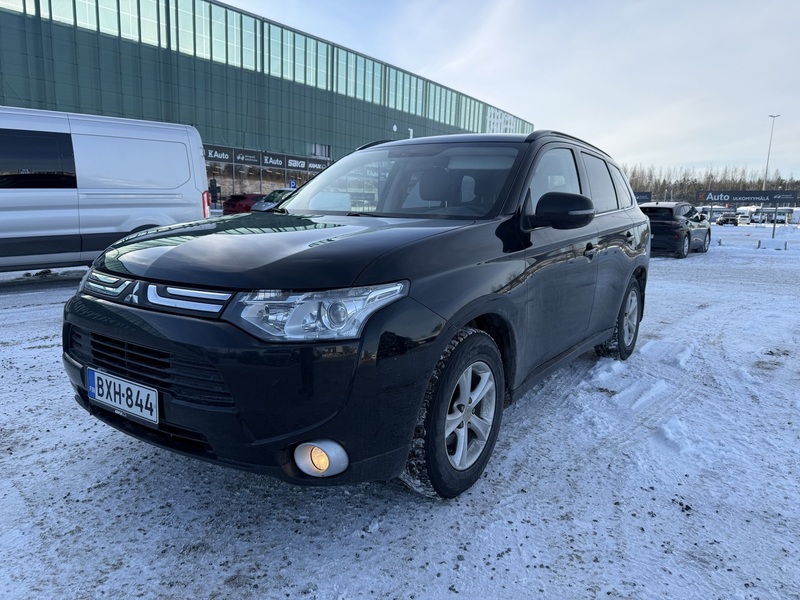 Mitsubishi Outlander vaihtoauto