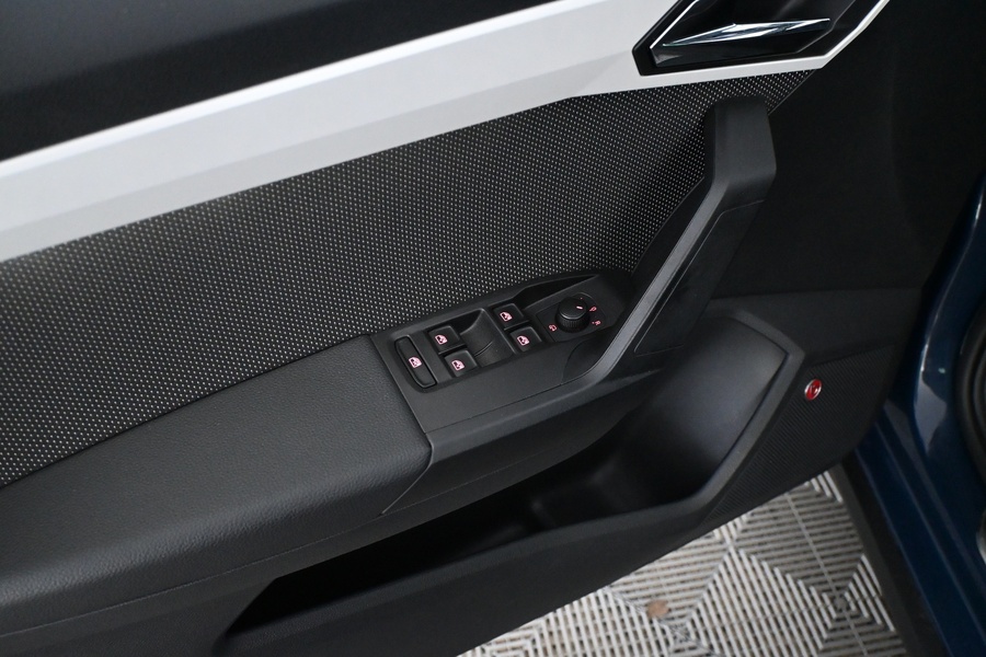 SEAT Arona vaihtoauto