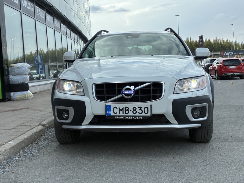 Volvo XC70 vaihtoauto