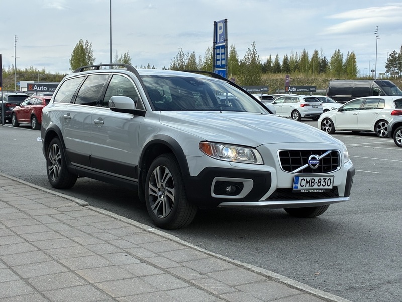 Volvo XC70 vaihtoauto