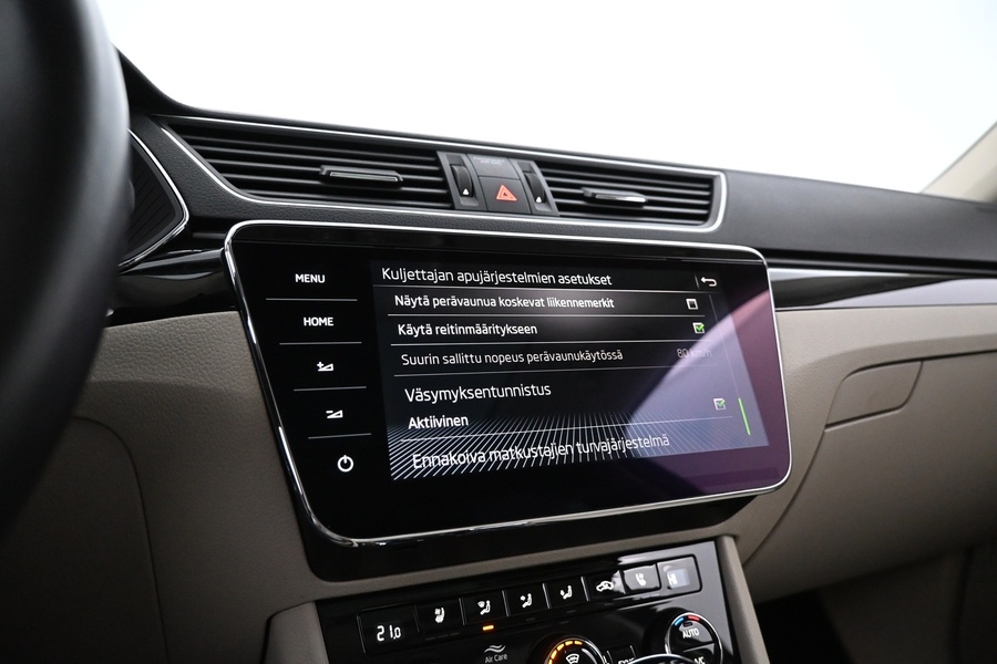 Skoda Superb vaihtoauto