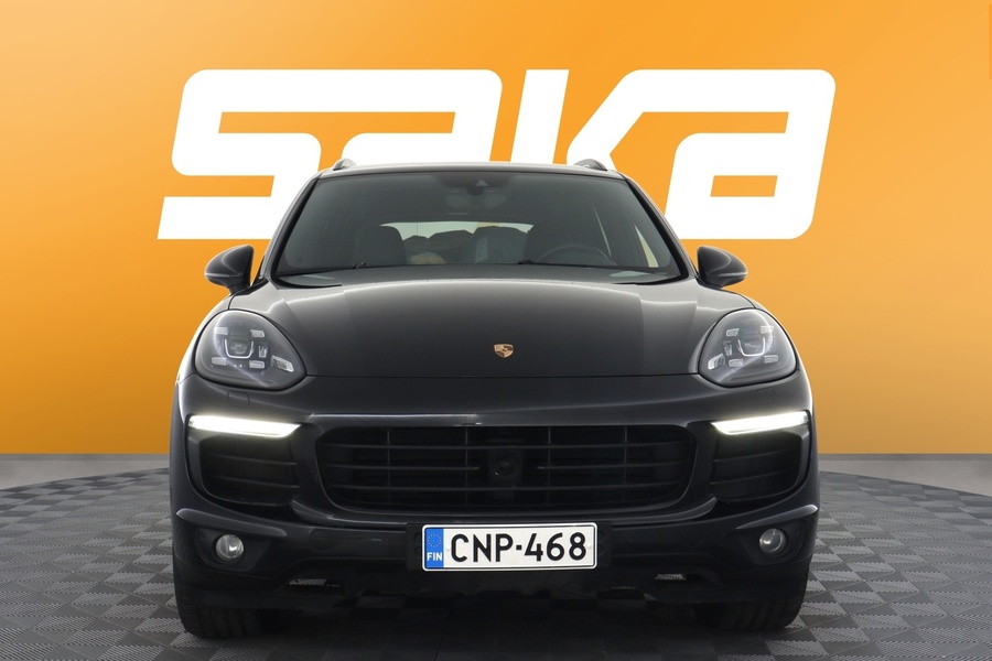 Porsche Cayenne vaihtoauto