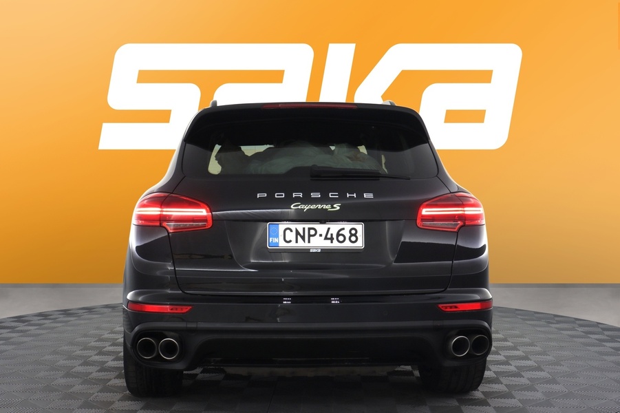 Porsche Cayenne vaihtoauto