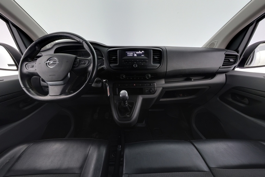 Opel Vivaro vaihtoauto