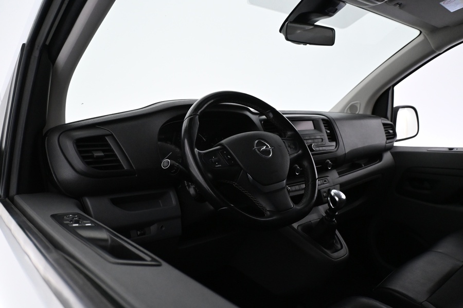 Opel Vivaro vaihtoauto