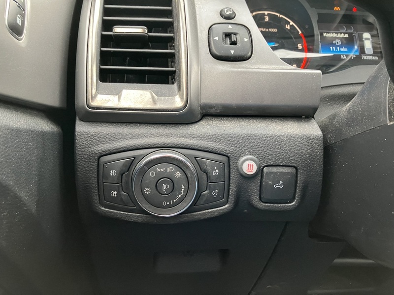 Ford Ranger vaihtoauto