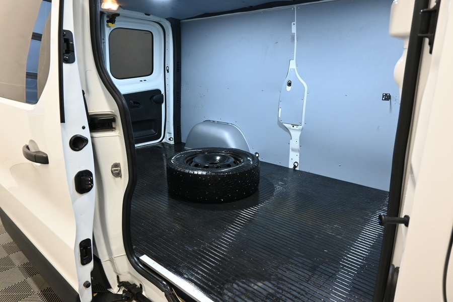 Renault Trafic vaihtoauto