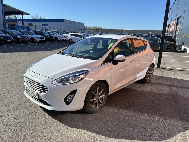 Ford Fiesta vaihtoauto