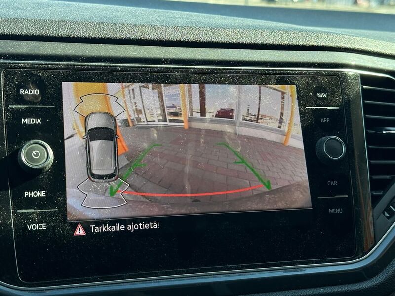 Volkswagen T-Roc vaihtoauto