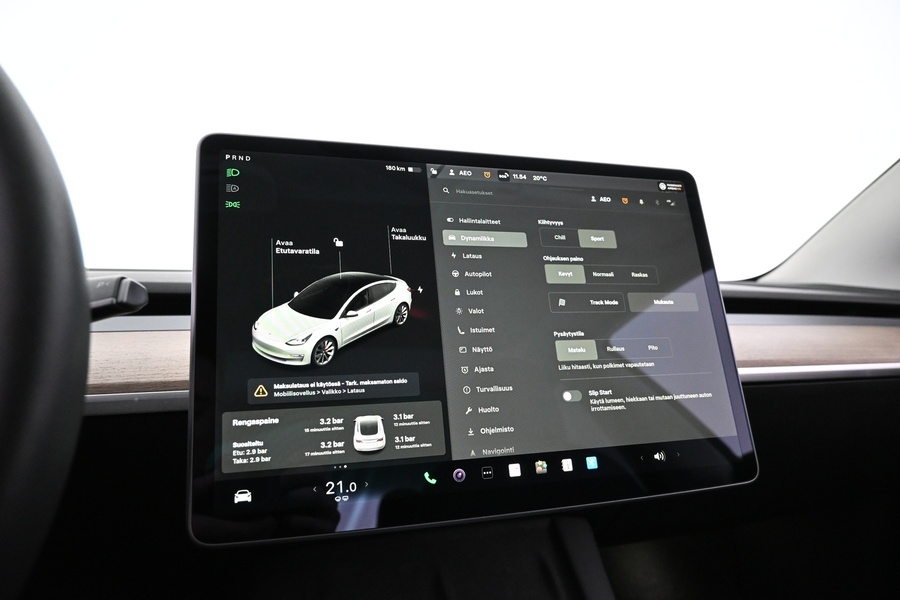 Tesla Model 3 vaihtoauto