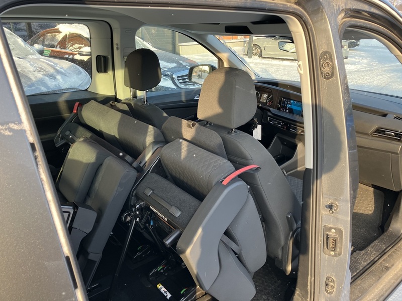 Volkswagen Caddy Maxi vaihtoauto