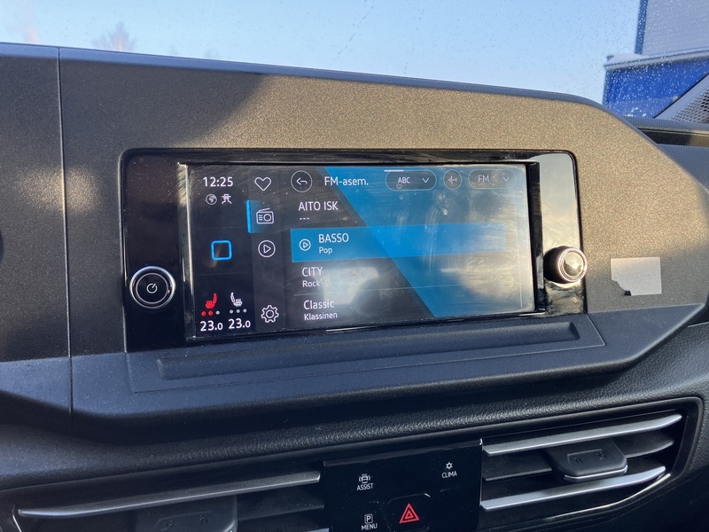 Volkswagen Caddy Maxi vaihtoauto