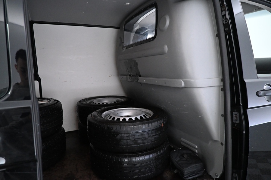 Volkswagen Transporter vaihtoauto