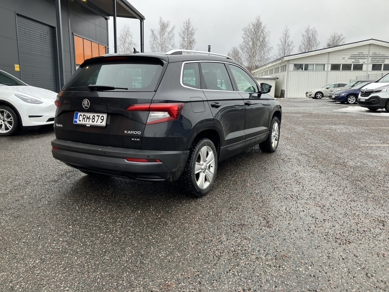Skoda Karoq vaihtoauto
