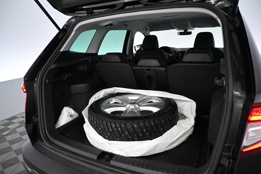 Skoda Karoq vaihtoauto