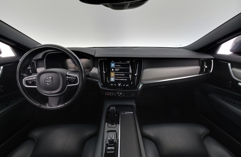 Volvo V90 Cross Country vaihtoauto