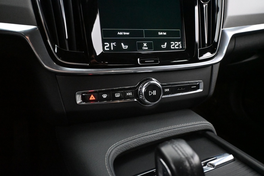 Volvo V90 Cross Country vaihtoauto