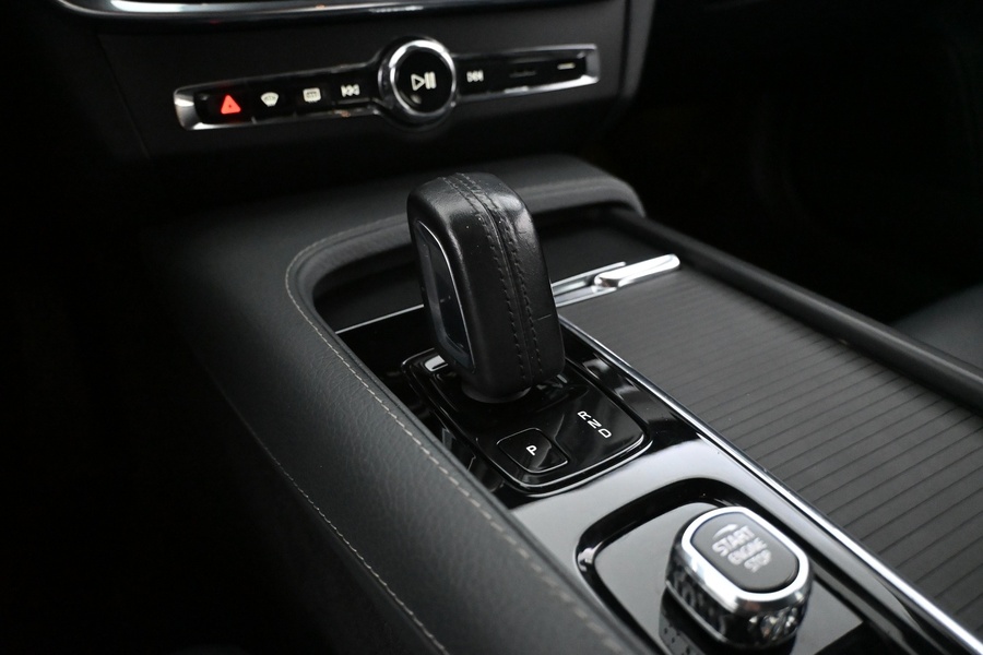 Volvo V90 Cross Country vaihtoauto