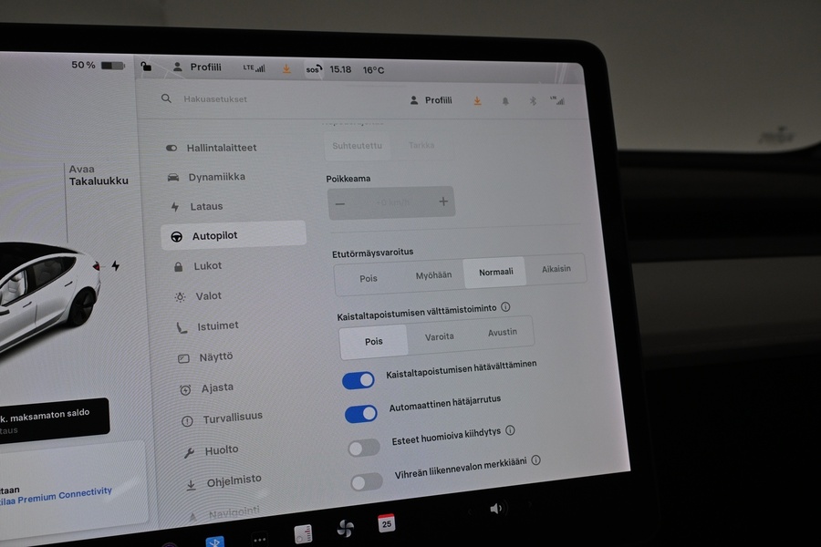 Tesla Model 3 vaihtoauto