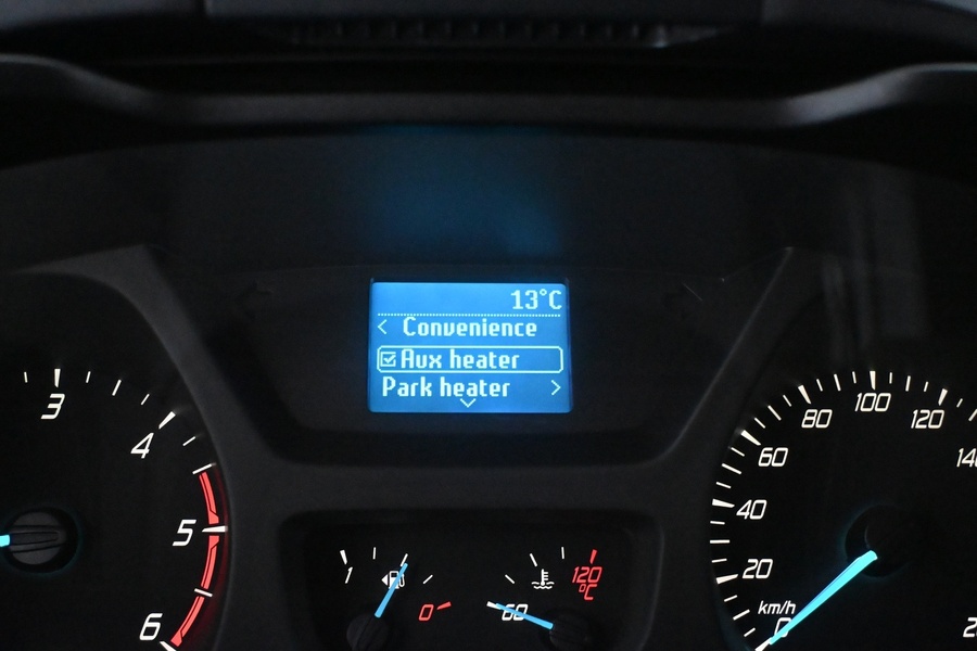 Ford Tourneo Custom vaihtoauto