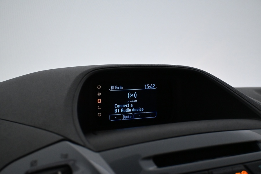 Ford Tourneo Custom vaihtoauto