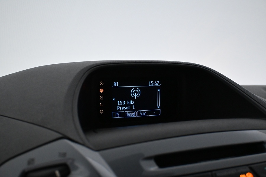 Ford Tourneo Custom vaihtoauto