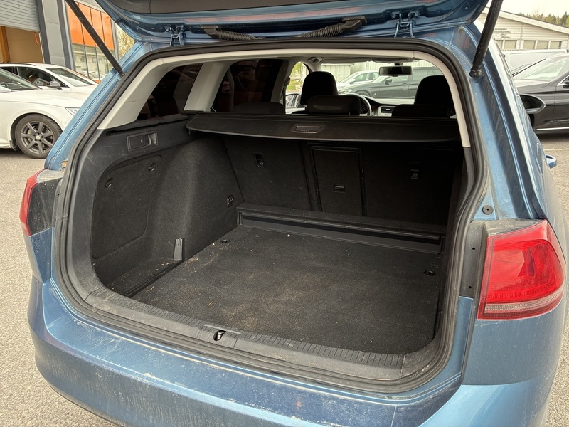 Volkswagen Golf vaihtoauto