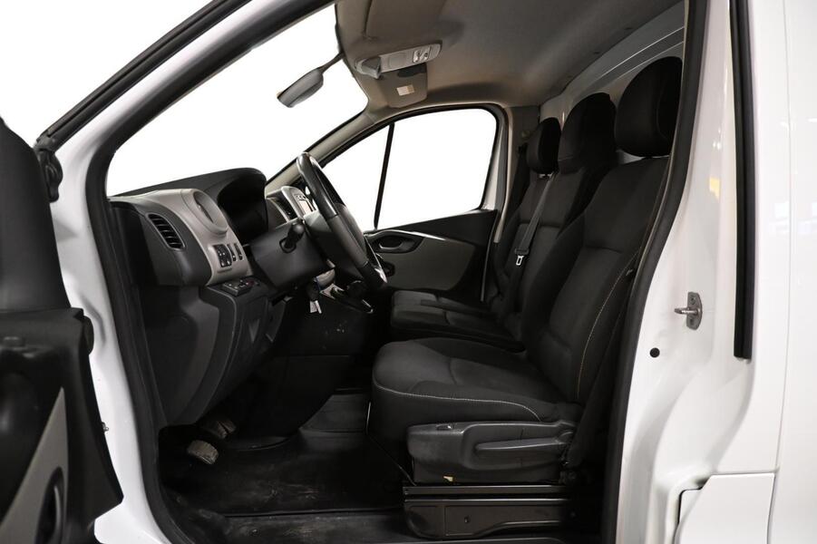 Renault Trafic vaihtoauto