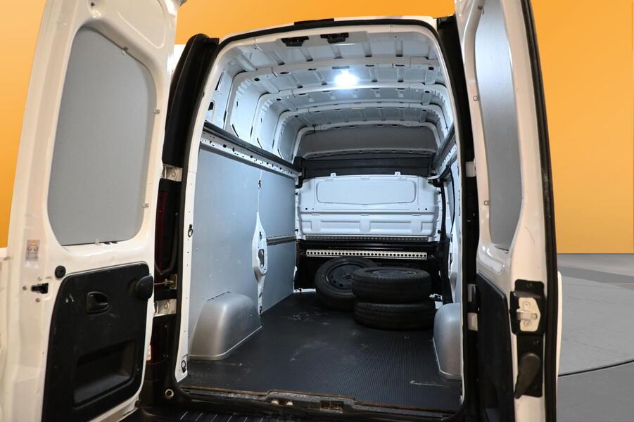 Renault Trafic vaihtoauto