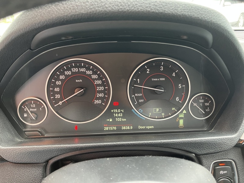 BMW 330 vaihtoauto