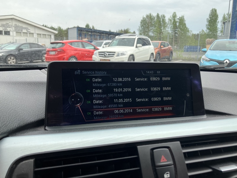 BMW 330 vaihtoauto