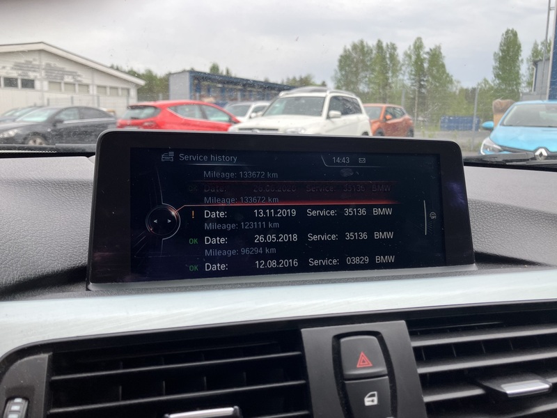 BMW 330 vaihtoauto