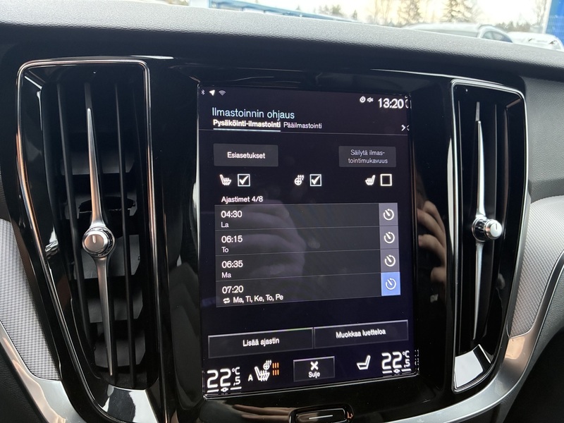 Volvo V60 vaihtoauto