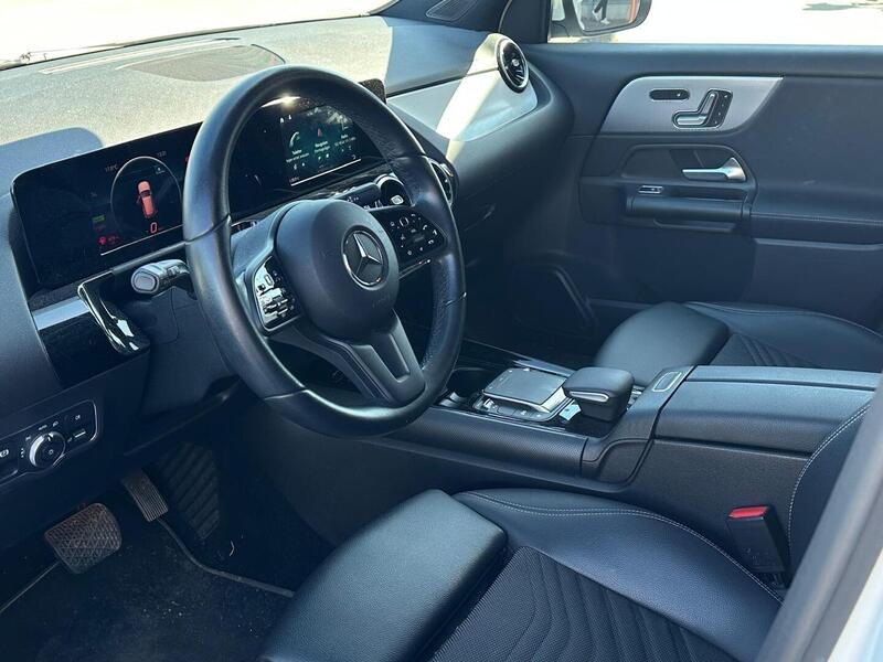 Mercedes-Benz GLA vaihtoauto