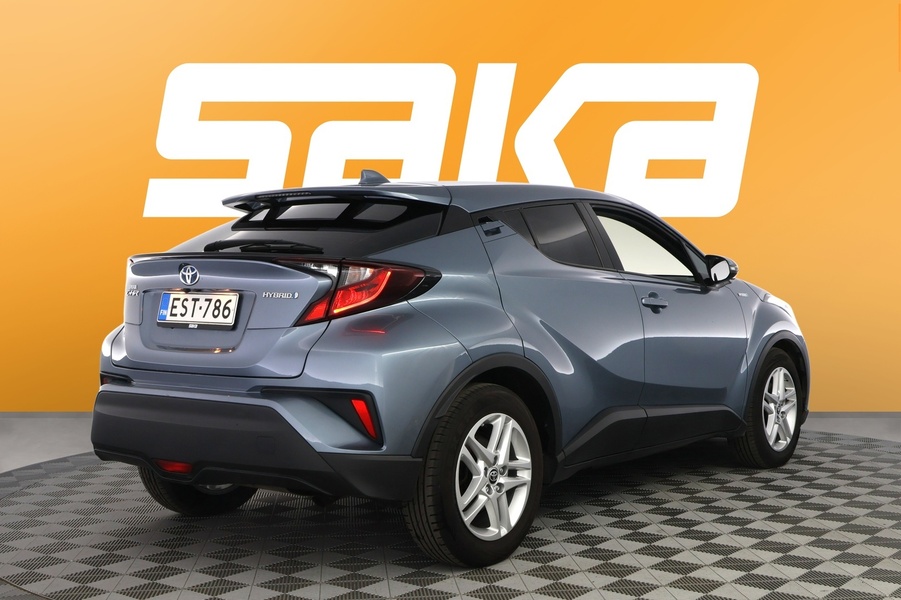 Toyota C-HR vaihtoauto