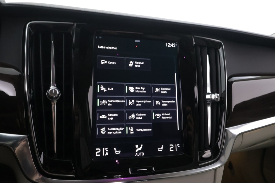 Volvo V90 vaihtoauto