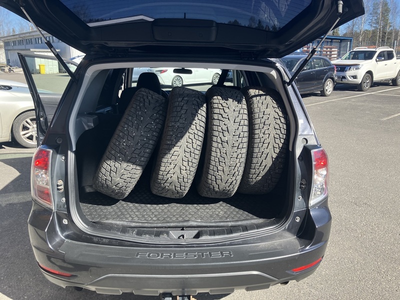 Subaru Forester vaihtoauto
