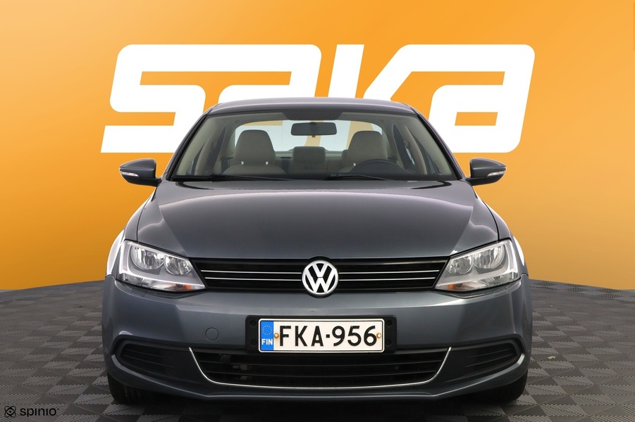 Volkswagen Jetta vaihtoauto