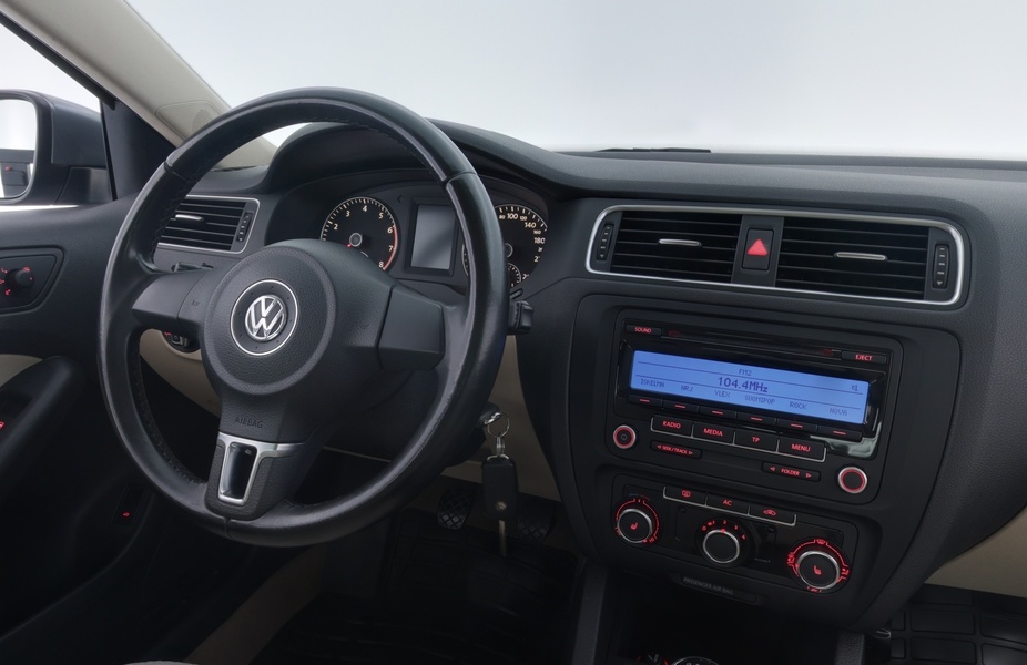 Volkswagen Jetta vaihtoauto