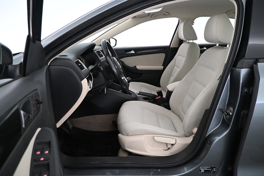 Volkswagen Jetta vaihtoauto